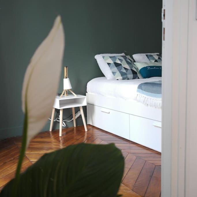 Appartement Haussmanannien Cosy - Republique Paris Eksteriør billede